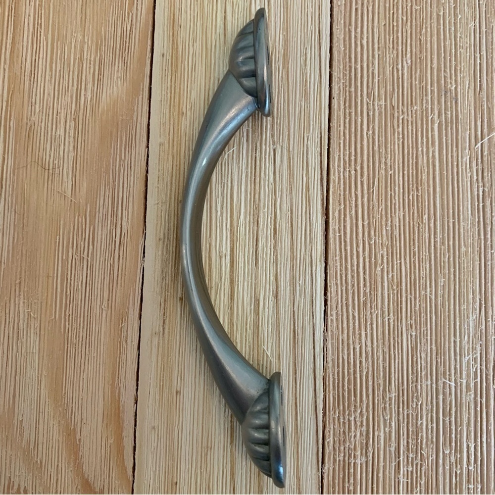 6 Drawer Pulls Dual Mount Shell Pull Satin Nickel Flower Curve Arch Bow Cabinets - Picture 10 of 14
